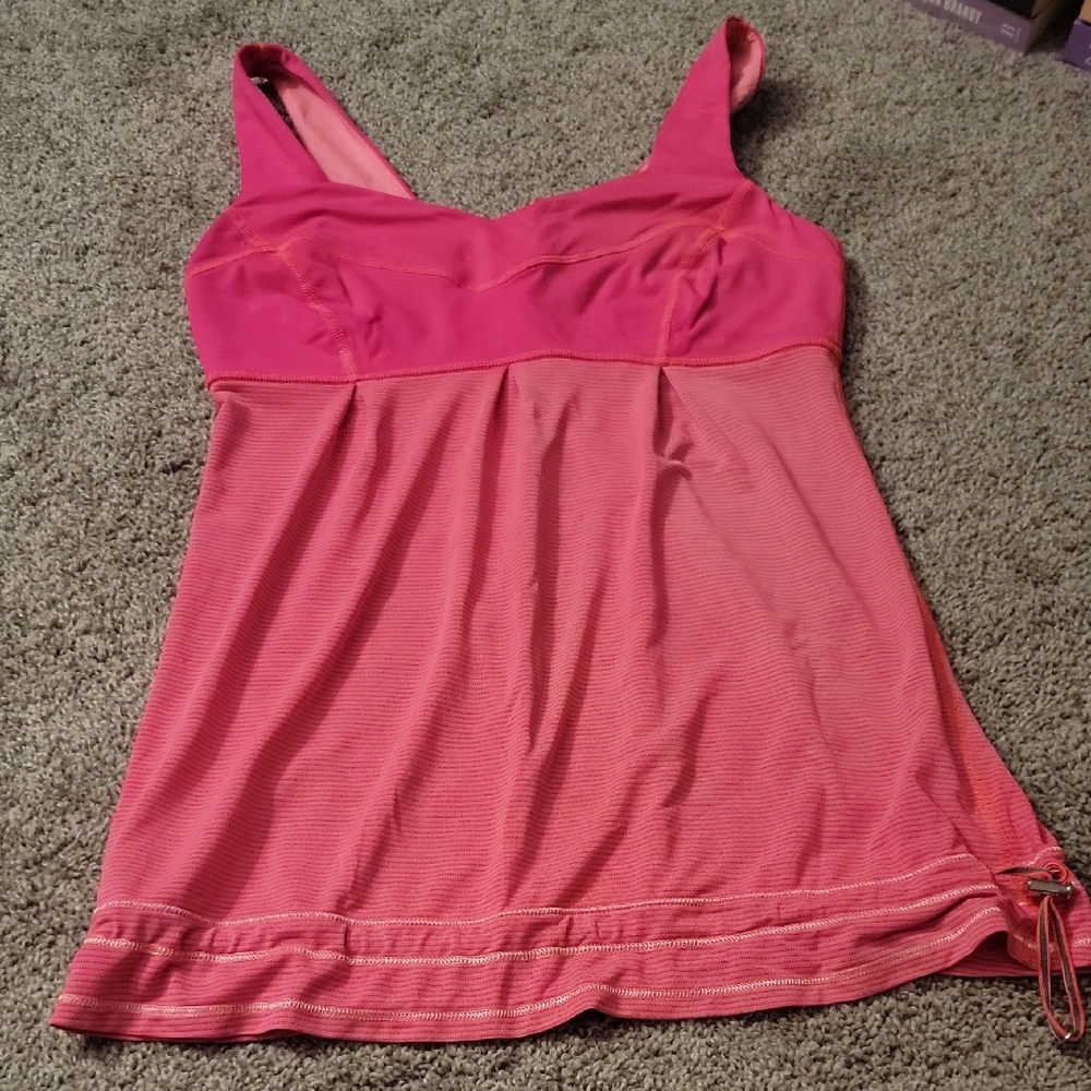 Pink Lululemon size 6 Tank Top with Adjustable Hem